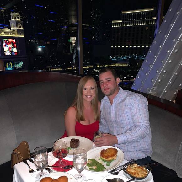 Profile Picture of Kim Sneeringer (@kimsneeringer) on Poshmark