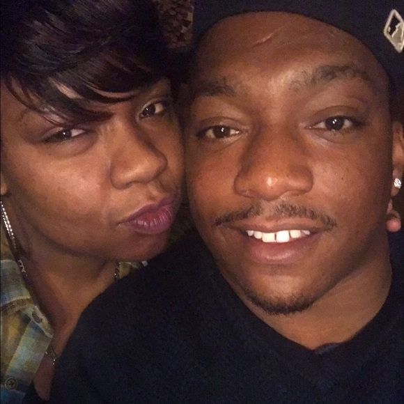 Profile Picture of Todd Cotten (@moomoo252) on Poshmark