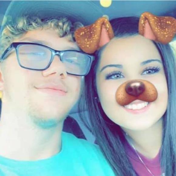 Profile Picture of Ryan Neuman (@ryanneuman70yu) on Poshmark