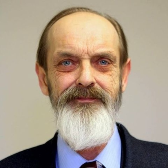 Profile Picture of Robert Lochowitz (@rloch1) on Poshmark