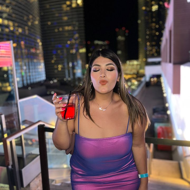 Profile Picture of Daniela Constantino (@danielag621) on Tiktok