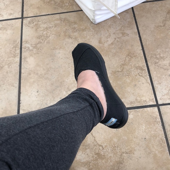 Profile Picture of Maria Siciliano (@mlopez35367) on Poshmark