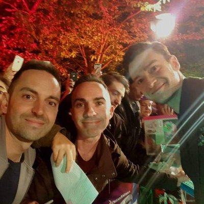 Profile Picture of James & Angelo (@FIJI1983) on Twitter