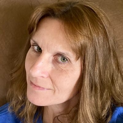 Profile Picture of Stacy Mead (@stacylmead) on Twitter