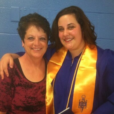 Profile Picture of Deb Rojas (@rojas1958) on Twitter