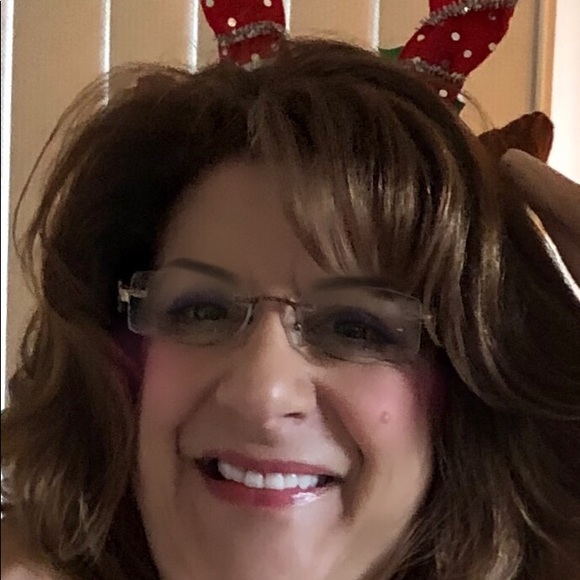 Profile Picture of Patty Scheuerman (@patscheuerman) on Poshmark
