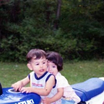 Profile Picture of Deborah Davison (@DebilovesJames) on Twitter