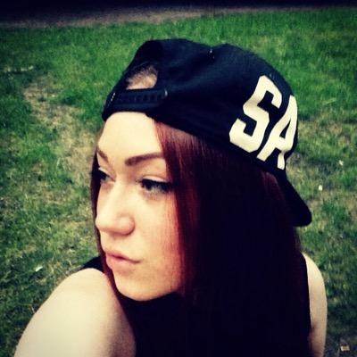 Profile Picture of Helen Orlova (@ElenaFuchs6666) on Twitter