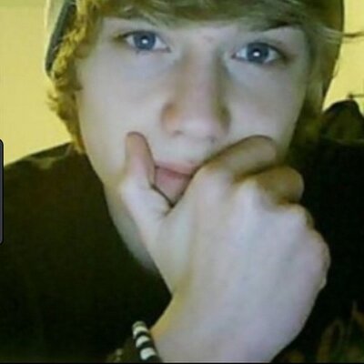 Profile Picture of Jay Haltom (@LifeIsGamez) on Twitter