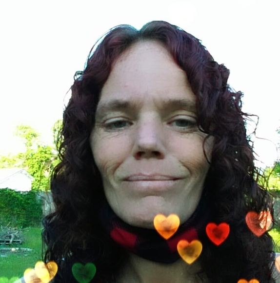 Becky Maynard - Poshmark Profile Picture of Becky Maynard (@irishangel34m) on Poshmark