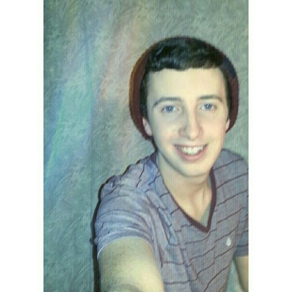 Profile Picture of Paul Colucci (@paulcolucci) on Poshmark