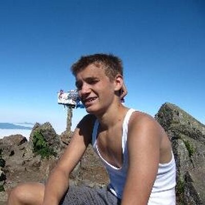 Profile Picture of Raymond Hague (@HaagInABag) on Twitter