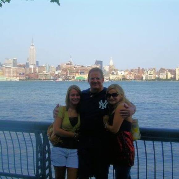 Profile Picture of Matt Rzucidlo (@mattrzucidlo) on Poshmark