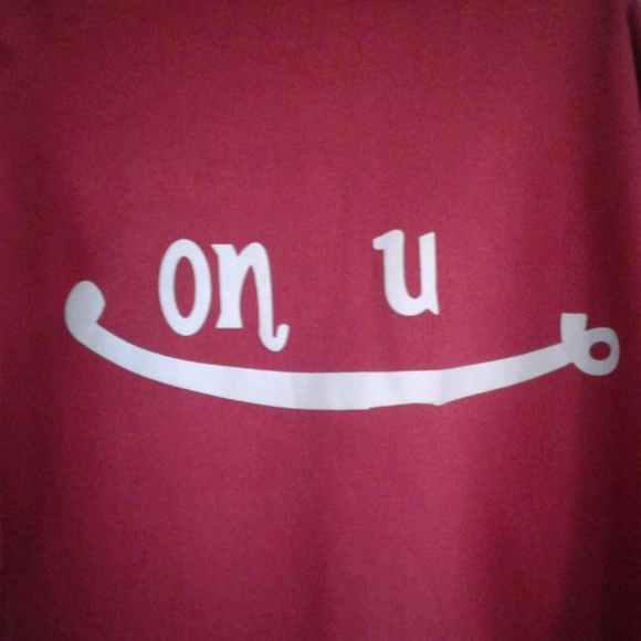 Profile Picture of Fay Mclaurin (@faymclaurin) on Poshmark