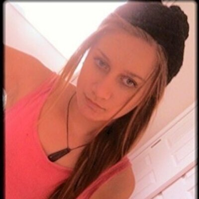 Profile Picture of Olivia Massey (@OliviaMassey1) on Twitter