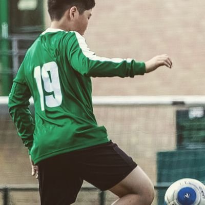 Profile Picture of Edward Huang (@edwardhuang25) on Twitter