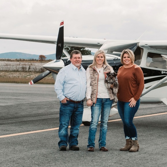 Profile Picture of Fayla Reynolds vaughn (@faylar) on Poshmark