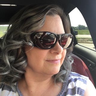Profile Picture of Dara Moore (@daramoore8646) on Instagram