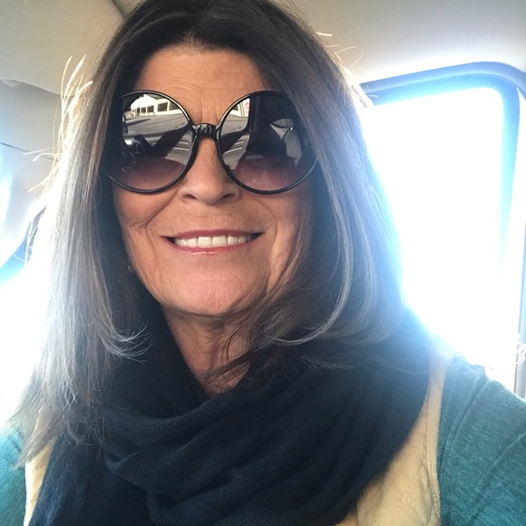 Profile Picture of Joan Wiltgen (@jmwilt55) on Poshmark