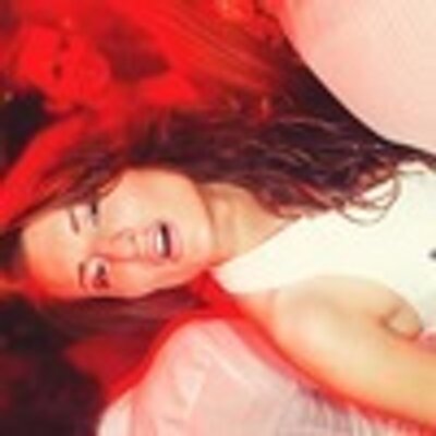 Profile Picture of Violet Holmes (@HolmesViolet) on Twitter
