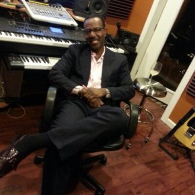 Profile Picture of Cedric Rice (@cedricbazar) on Twitter