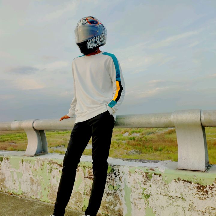 Profile Picture of James Maniego (@jamesmaniego) on Tiktok