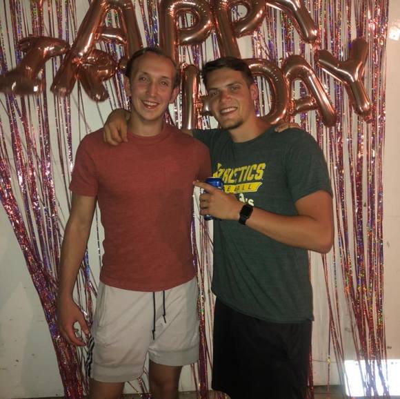 Profile Picture of Dean Honas (@deanhonas) on Poshmark