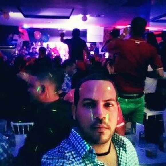 Profile Picture of Kelvin jose Roque (@kelvinmoca2882) on Poshmark