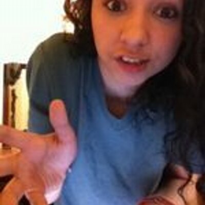 Profile Picture of WHITNEY HADLEY (@BRIDGET0yEt) on Twitter