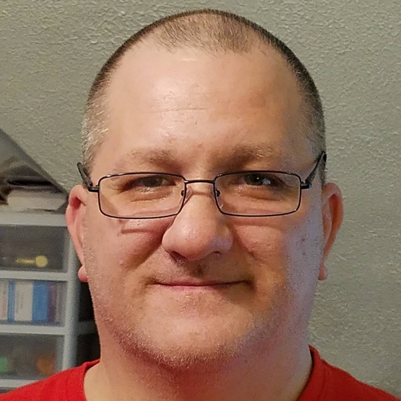 Profile Picture of Larry lemmons Allen (@llarryallen) on Poshmark