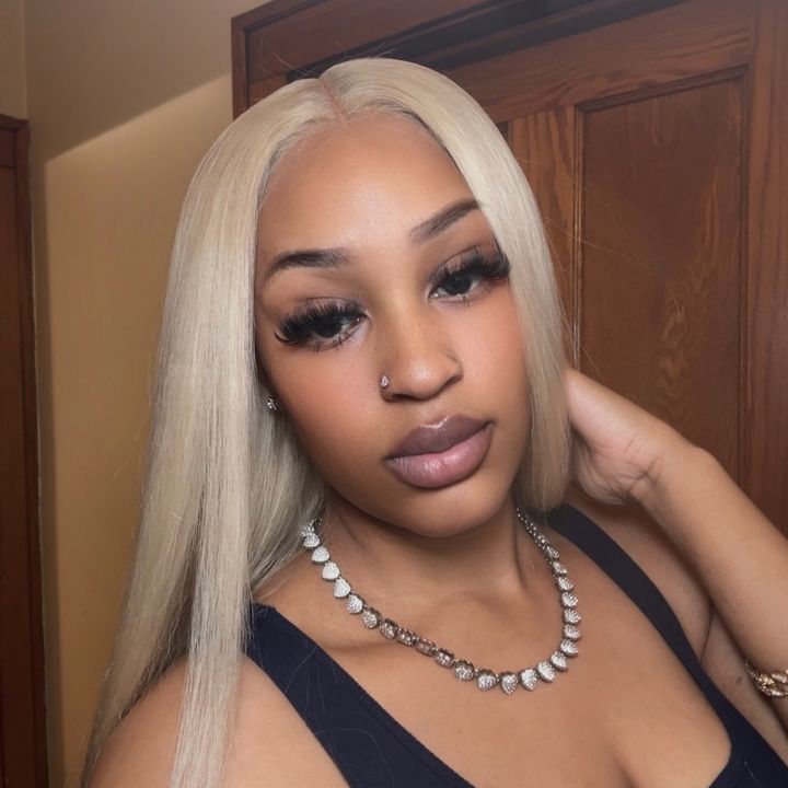 Profile Picture of Rena💕 (@renatimara_) on Tiktok