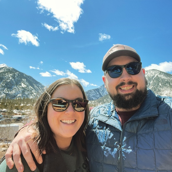 Profile Picture of Samie Modahl (@samiemodahl) on Poshmark