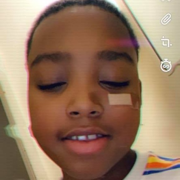 Profile Picture of Kenneth Hodges (@kennethhodge589) on Poshmark