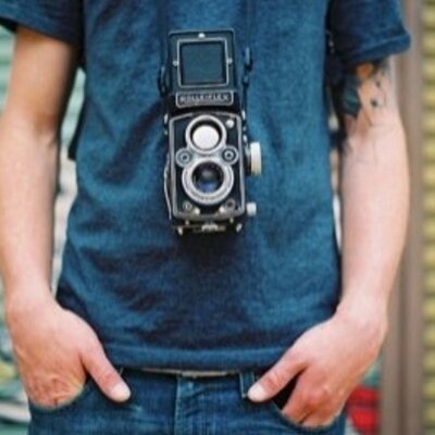 Profile Picture of J.Simon (@JohnSimania) on Twitter