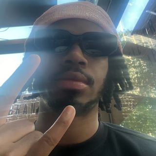 Profile Picture of DaRon Holmes 🤧 (@daron815) on Instagram