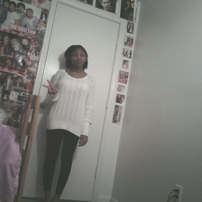 Profile Picture of Blank- (@haley_glaze) on Twitter