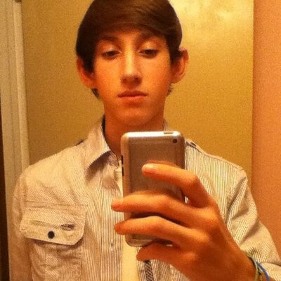 Profile Picture of Chris Boling (@chrisboling15) on Twitter