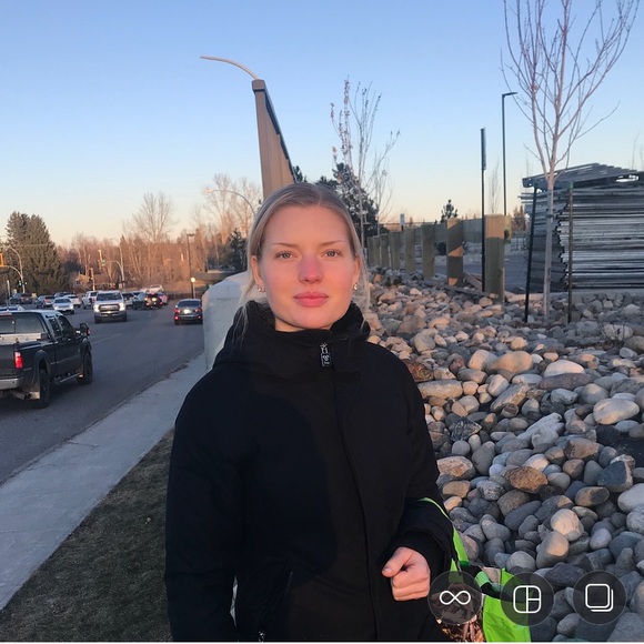 Myrthe Haddeman - Poshmark Profile Picture of Myrthe Haddeman (@myrthe_haddeman) on Poshmark