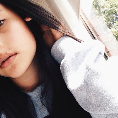 Profile Picture of Elizabeth Escalante (@elizabeth20697) on Twitter