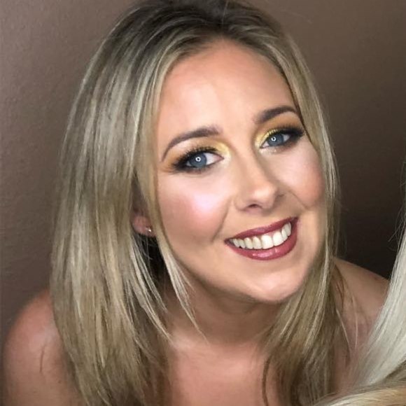 Profile Picture of Samia Shuster (@samiashuster) on Poshmark