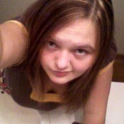 Profile Picture of krista harshbarger (@wolfgirl1397) on Twitter