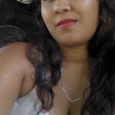 Profile Picture of Anayeli Alvarez (@anayeli_alv) on Twitter