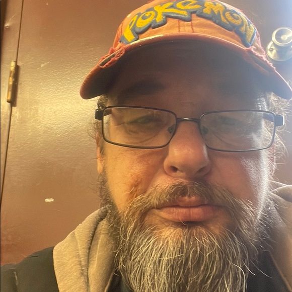 Profile Picture of Thomas Wicks (@tomwicks669) on Poshmark