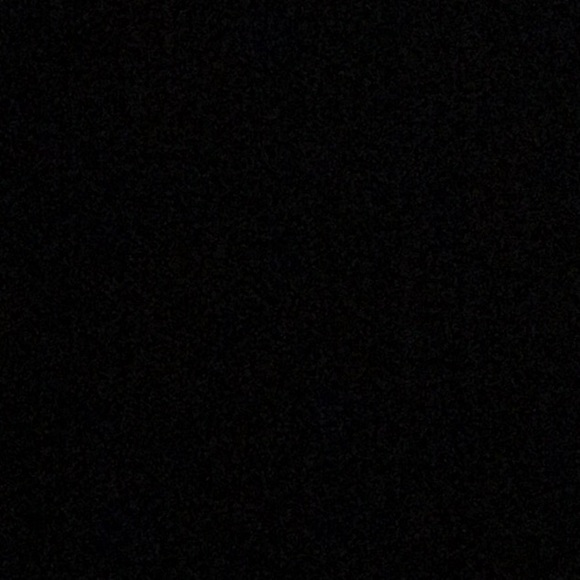 Profile Picture of Alex Monday (@bijuu8) on Poshmark