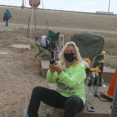 Profile Picture of Laurie Behring Howard (@BehringHoward) on Twitter