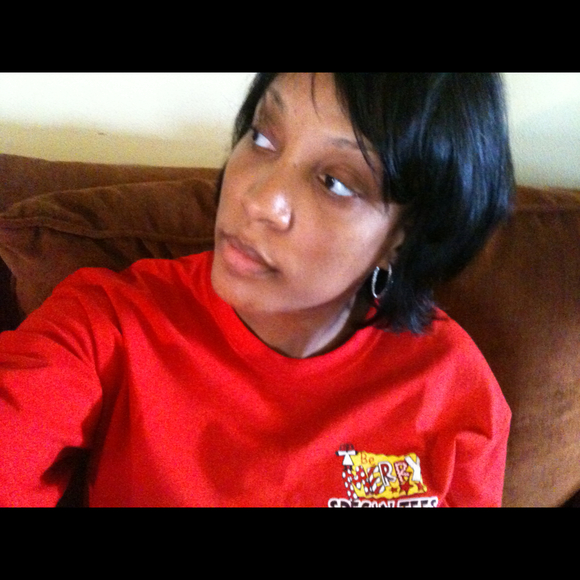 Profile Picture of Kim Buford (@kyb) on Poshmark