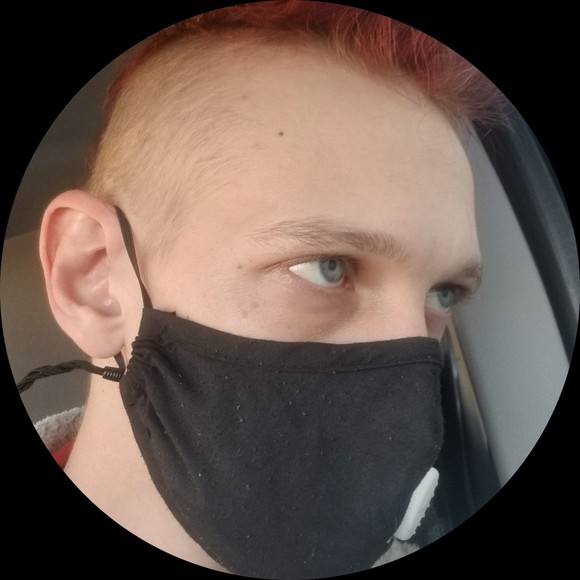 Profile Picture of Fox pup Ray (@foxpupray) on Poshmark