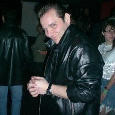 Profile Picture of Ari (@ArielMaciasSerf) on Twitter