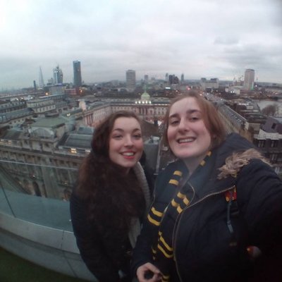 Profile Picture of Emma Sutcliffe (@em_elizabeth17) on Twitter