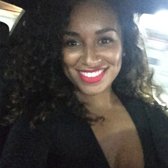 Profile Picture of Jazzy Jones (@iamjazjones) on Poshmark